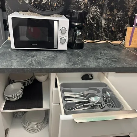 Apartment Rezerva Un Val D24 Ap Doua Dormitoare Si La Mare