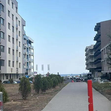 Rezerva Un Val D24 Ap Doua Dormitoare Si La Mare ナボダリ
